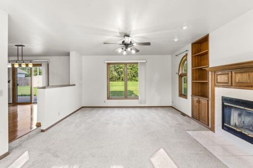 8219 57 Ave, Kenosha WI 53142-4728 exterior