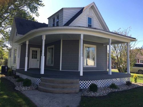 207 County Line Rd, Adams Lake, IN 46795-9041