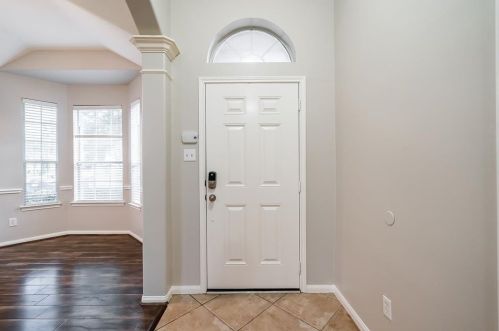 1030 Bahia Vista Dr, Richmond TX  77406-2850 exterior