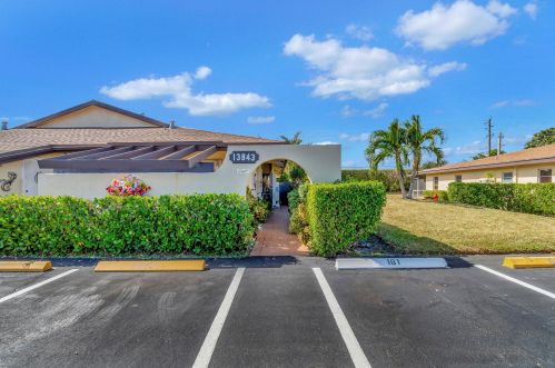 13843 Via Aurora, Delray Beach, FL 33484-1938