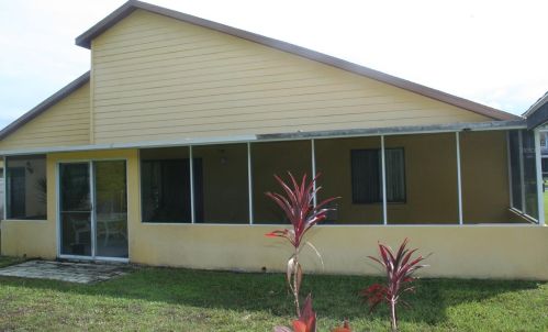 414 Sea Willow Dr, Kissimmee, FL 34743-8418