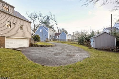335 South St, Morristown NJ  07960-6022 exterior