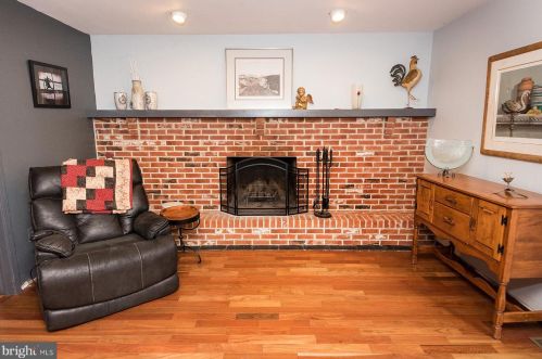 1700 Concord Ct, Blue Bell PA  19422-1336 exterior