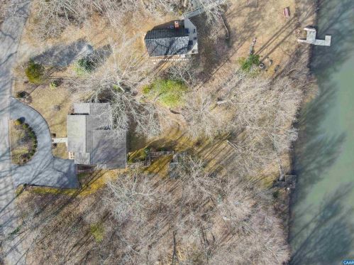 425 Westwood Rd, Stanardsville VA  22973-3063 exterior