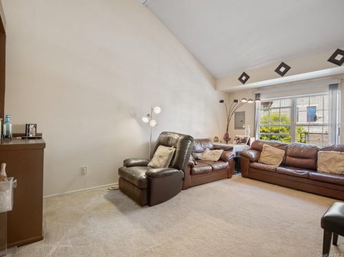 1483 Longfellow Ave, Bronx, NY 10460-5907
