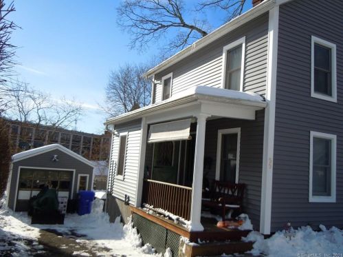 55 Center St, Litchfield, CT 06787-1406