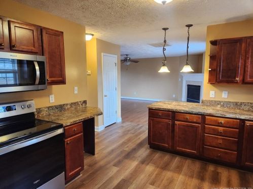300 Highland Forest Dr, Sanford NC  27332-1719 exterior