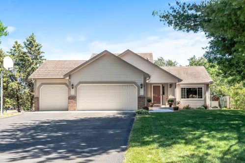 3912 122nd Ave, Minneapolis, MN 55433-1661