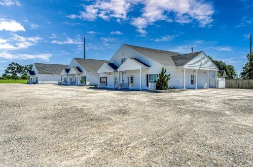 20892 Cochran Rd, Hempstead, TX 77445-8510