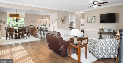 23 Brighton Pl, Swedesboro NJ  08085-5060 exterior