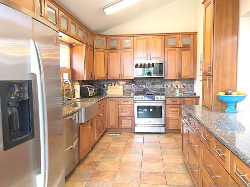 5418 Don Felipe Dr, Carlsbad CA  92010-3916 exterior