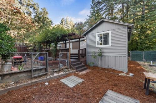 14440 Bear Crk Rd, Big Basin CA 95006-9582 exterior