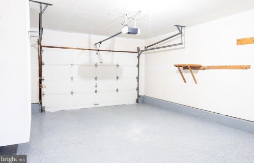 18 Soden Ct, Trenton NJ  08620-2963 exterior