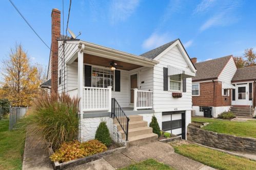 4428 Camberwell Rd, Cincinnati, OH 45209-1114