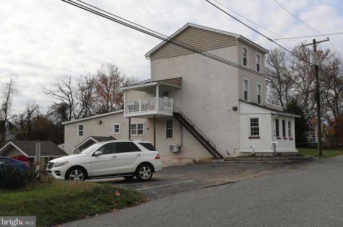 416 Church St, Norristown, PA 19406-2510
