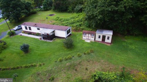 11 Trumbo Rd, Lincoln Colliery, PA 17963-8861