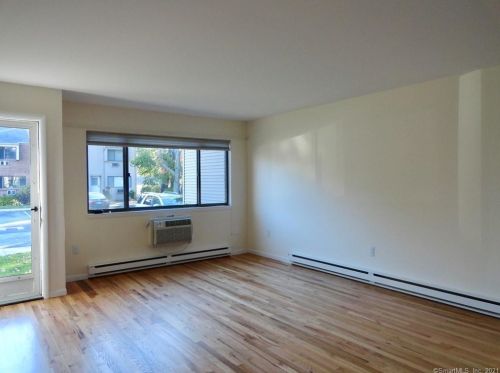 168 Belltown Rd, Stamford, CT 06905-3331
