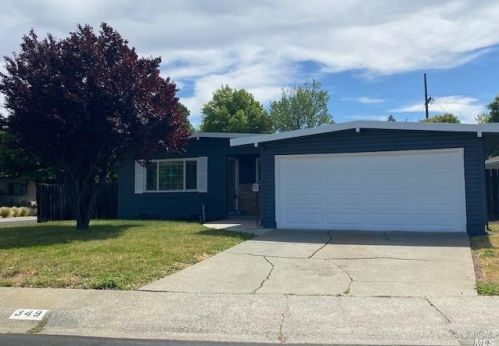 349 Plum St, Vacaville CA  exterior