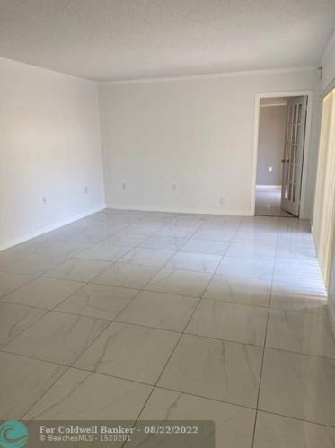 1700 Embassy Dr, West Palm Beach FL  33401-1913 exterior