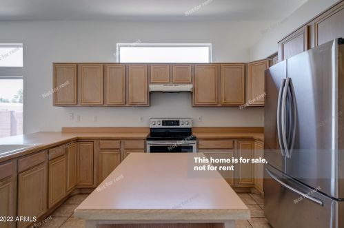 17648 17th St, Phoenix AZ  85022-2113 exterior