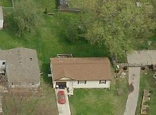 5012 Yorkshire Dr, Toledo, OH 43615-5920