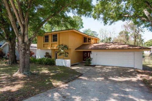 3932 Orchard Hill Cir, Palm Harbor, FL 34684-4140
