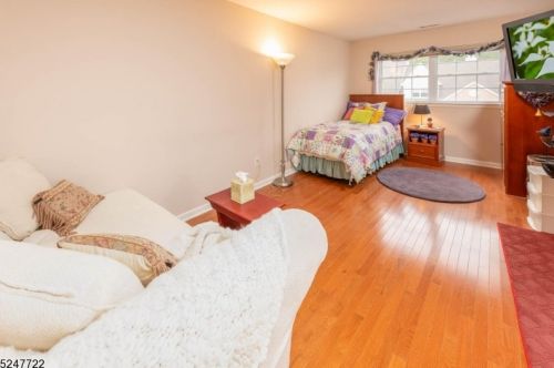 21 Lafayette St, West Milford NJ  07480-3304 exterior