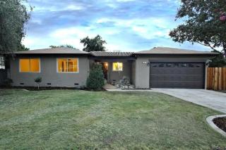 375 Antonio Dr, Clovis, CA 93612-5023