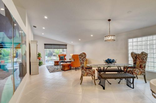 11652 Castellon Ct, Boynton Beach FL  33437-4085 exterior