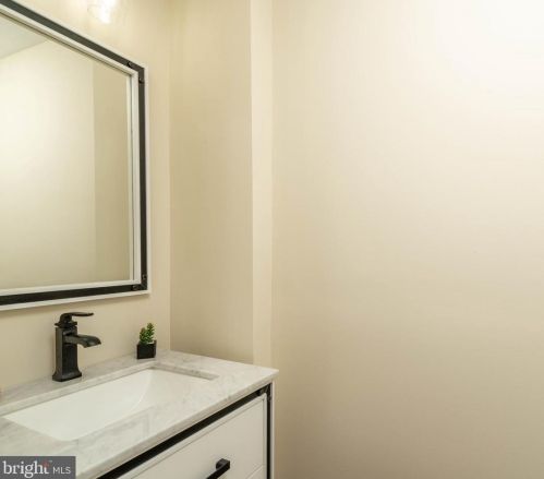 1250 Columbia Ave, Philadelphia PA 19125-2602 exterior