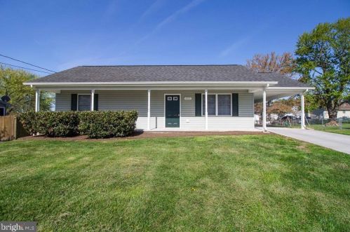 257 Stickley St, Strasburg, VA 22657-2340
