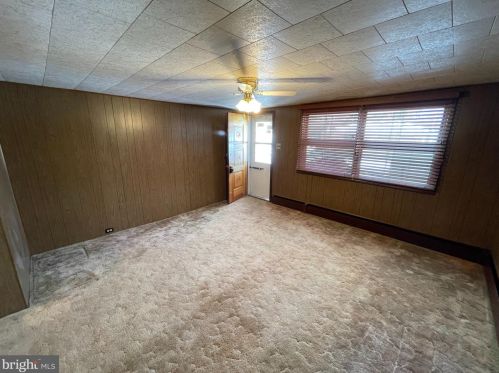 883 Old St, Hazle Township, PA 18202-3060