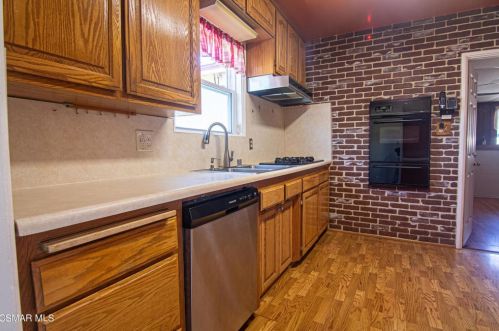 15226 Avis Ave, Lawndale, CA 90260-2205