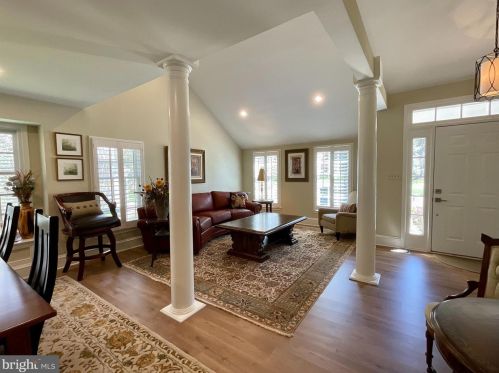 1248 Lamplighter Way, Herndon VA  20194-1321 exterior