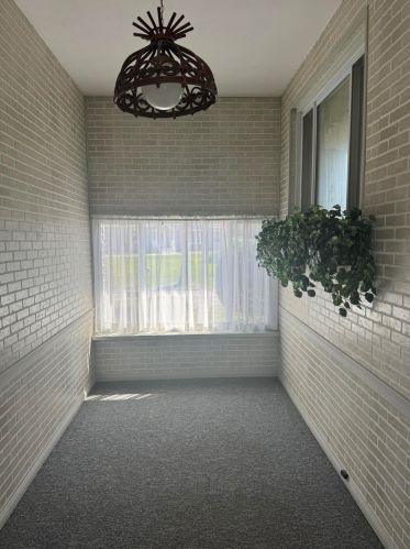 1913 Fairway Dr, Springfield OH 45504-1218 exterior