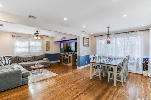 717 Sherman Ave, North Bellmore, NY 11710-1328