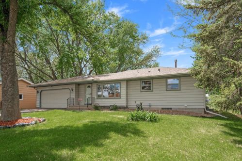 4957 Winnetka Ave, Minneapolis, MN 55428-4228