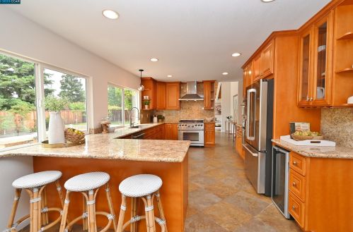 571 Indian Home Rd, Danville, CA 94526-4307