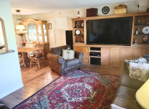 5301 Winter Garden Pkwy, Fort Pierce FL  34951-2064 exterior