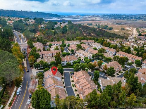 13503 Jadestone Way, San Diego CA 92130-2819 exterior