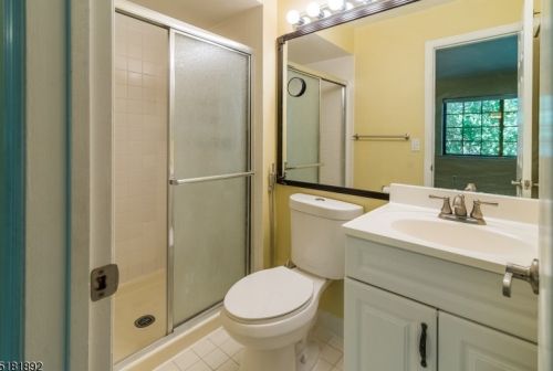 3710 Mark Twain Way, Mahwah NJ  07430-3477 exterior