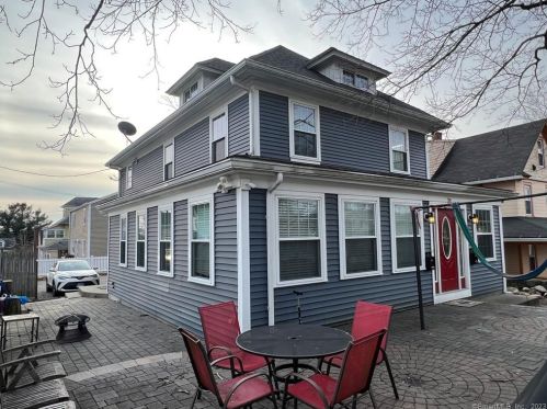 24 Cliff St, Norwalk CT  06854-3523 exterior