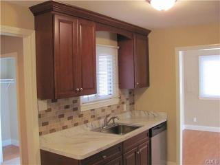 158 Eckart St, Bridgeport CT  06606-1134 exterior