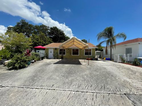 122 22nd Ct, West Palm Beach, FL 33404-4504