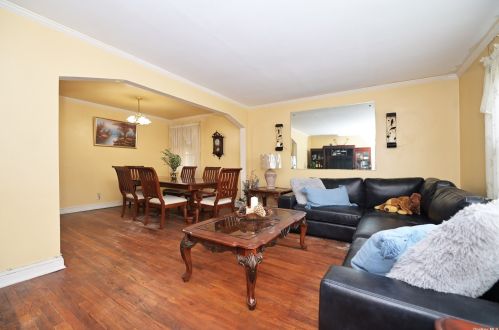 11136 179th St, Jamaica NY  11433-4124 exterior