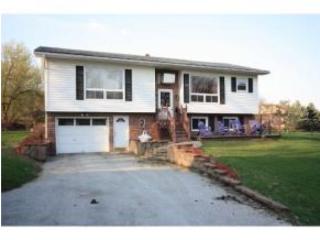 16 Bachand Rd, Hog Island, VT 05488-9609