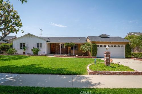 301 Heathdale Ave, Covina, CA 91722-3716