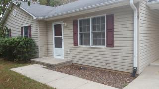 106 Arlington Ave, Jonesville, NC 28642-2602
