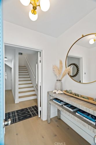 212 41st St, Manhattan Beach CA  90266-3141 exterior