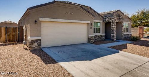 30651 Mulberry Dr, Buckeye, AZ 85396-6707